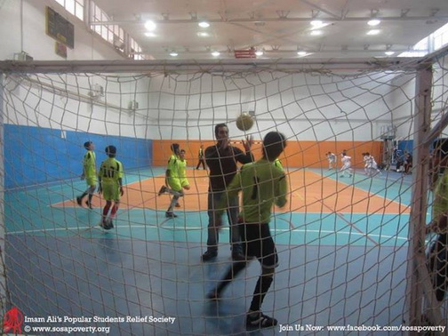 http://khaneelmedarvazeghar.persiangig.com/92-Aks/Aks/Football/92.09.15/1%20%283%29.jpg